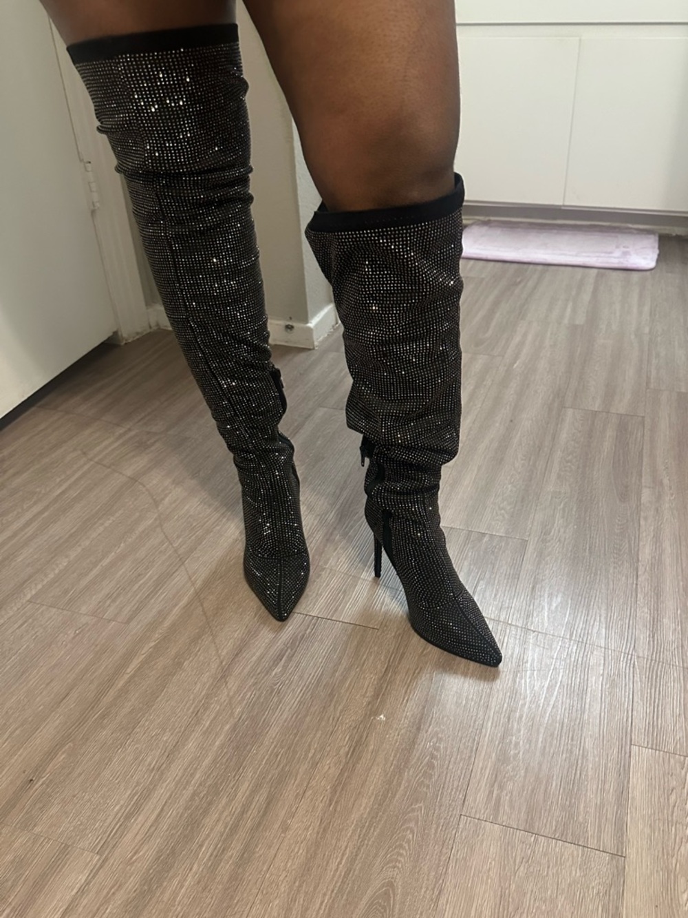 Black Rhinestones heels - Picture 8 of 8